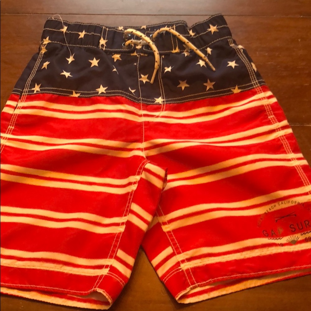 Gap Kids Swimsuit Size Small 6-7